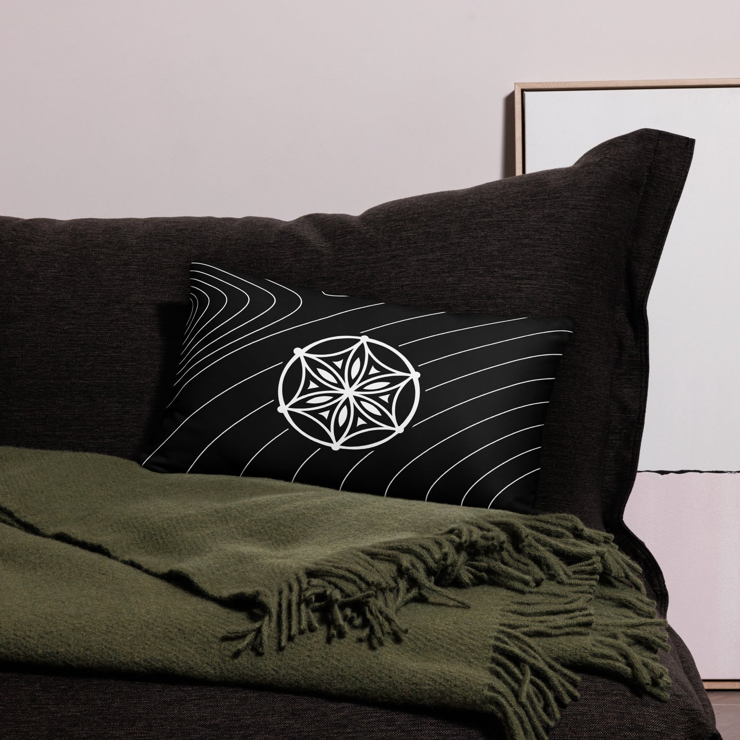 ROOTS! Basic Pillow. Highlanders Mandala.