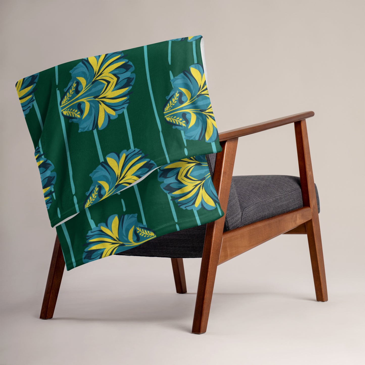 VIBE TRIBE. Throw Blanket. Pachamama. Green.